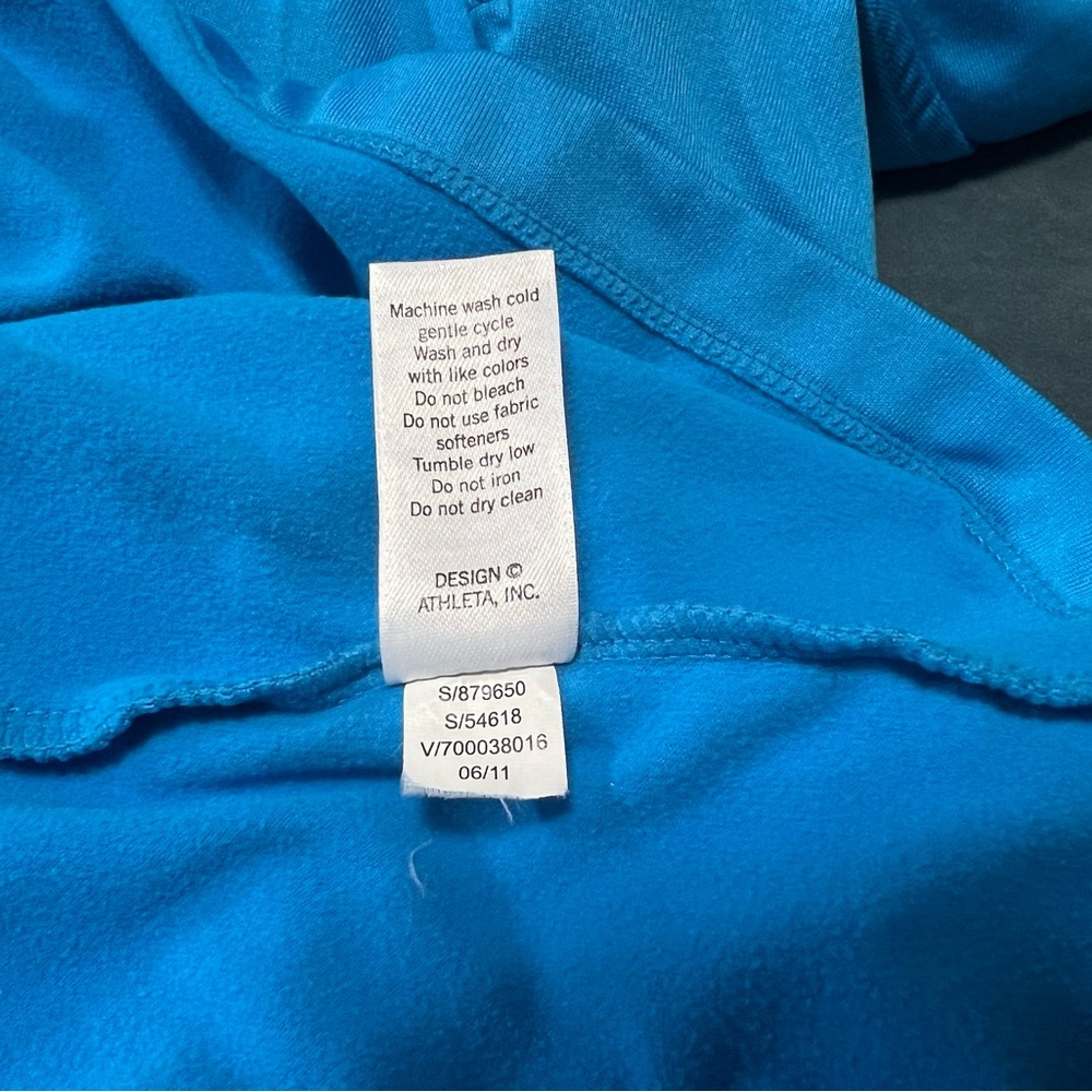 Athleta Pullover - Picture 10 of 10